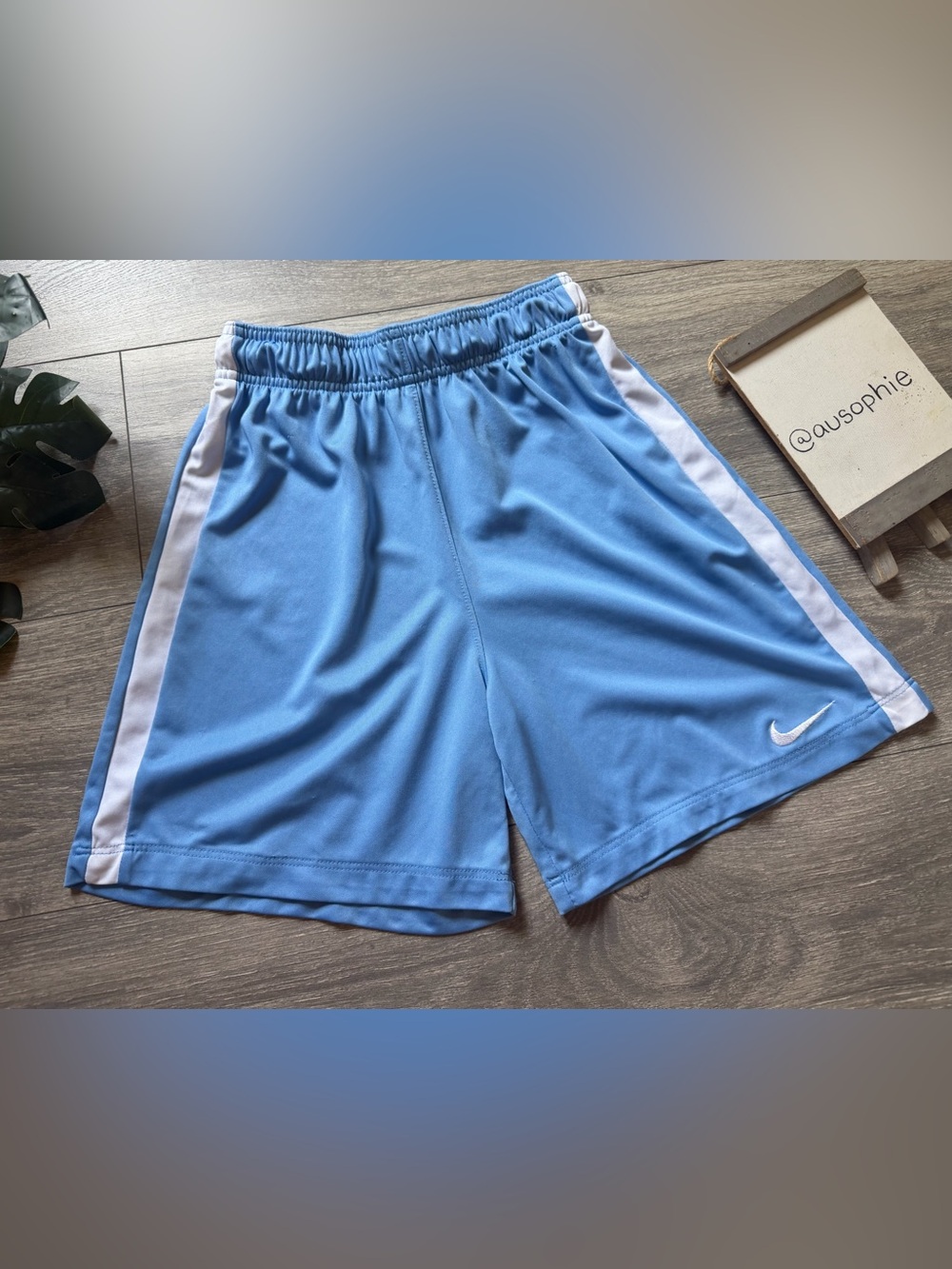 Nike Kids Sky Blue Basketball Athletic Shorts with White Side Trim. Size L